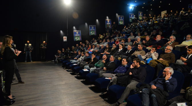 Il ministro Boschi a Crema: bagno di folla all’incontro al multisala Portanova